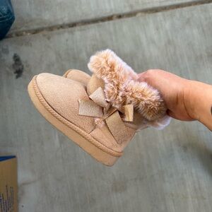 Cozy Tan Kids Booties